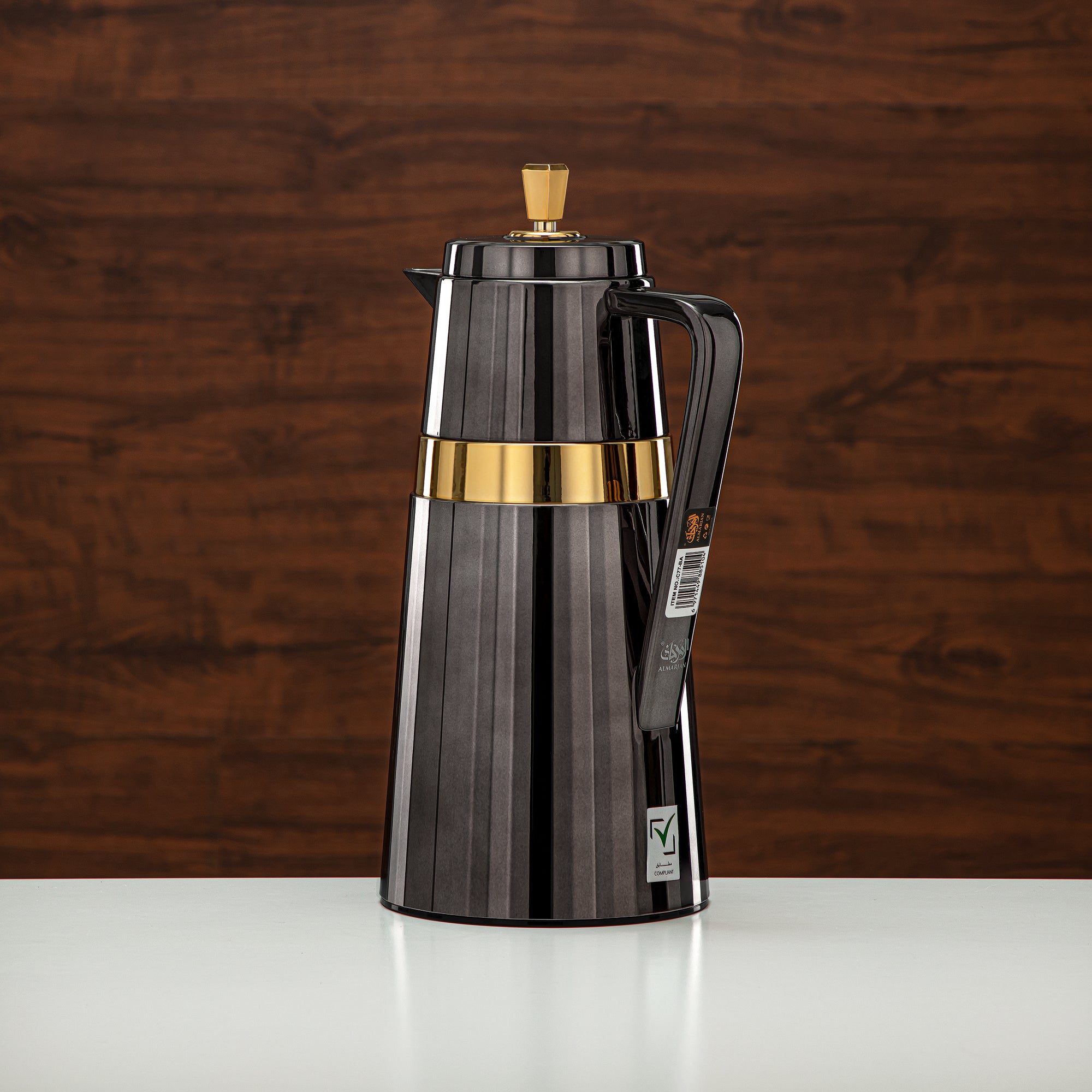 المرجان طقم ترامس قطعتان أسود وذهبي - C77-BG