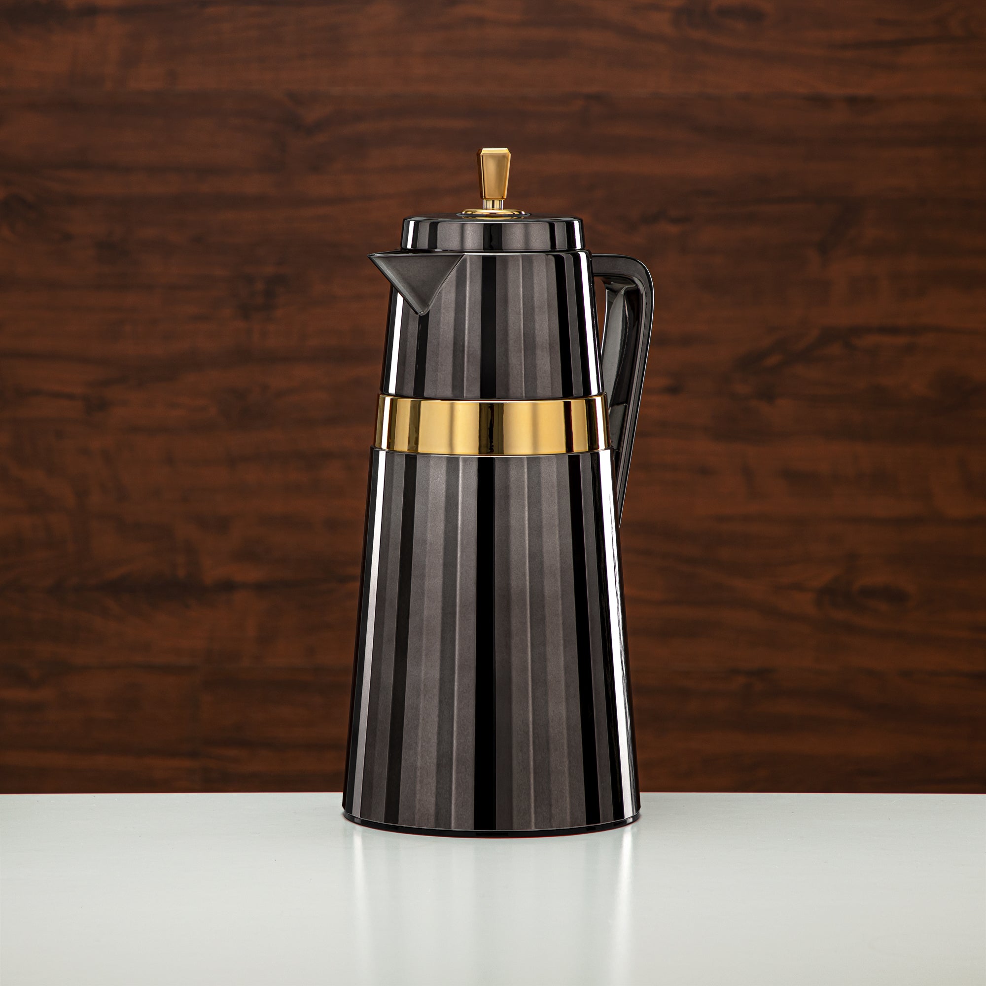 المرجان طقم ترامس قطعتان أسود وذهبي - C77-BG