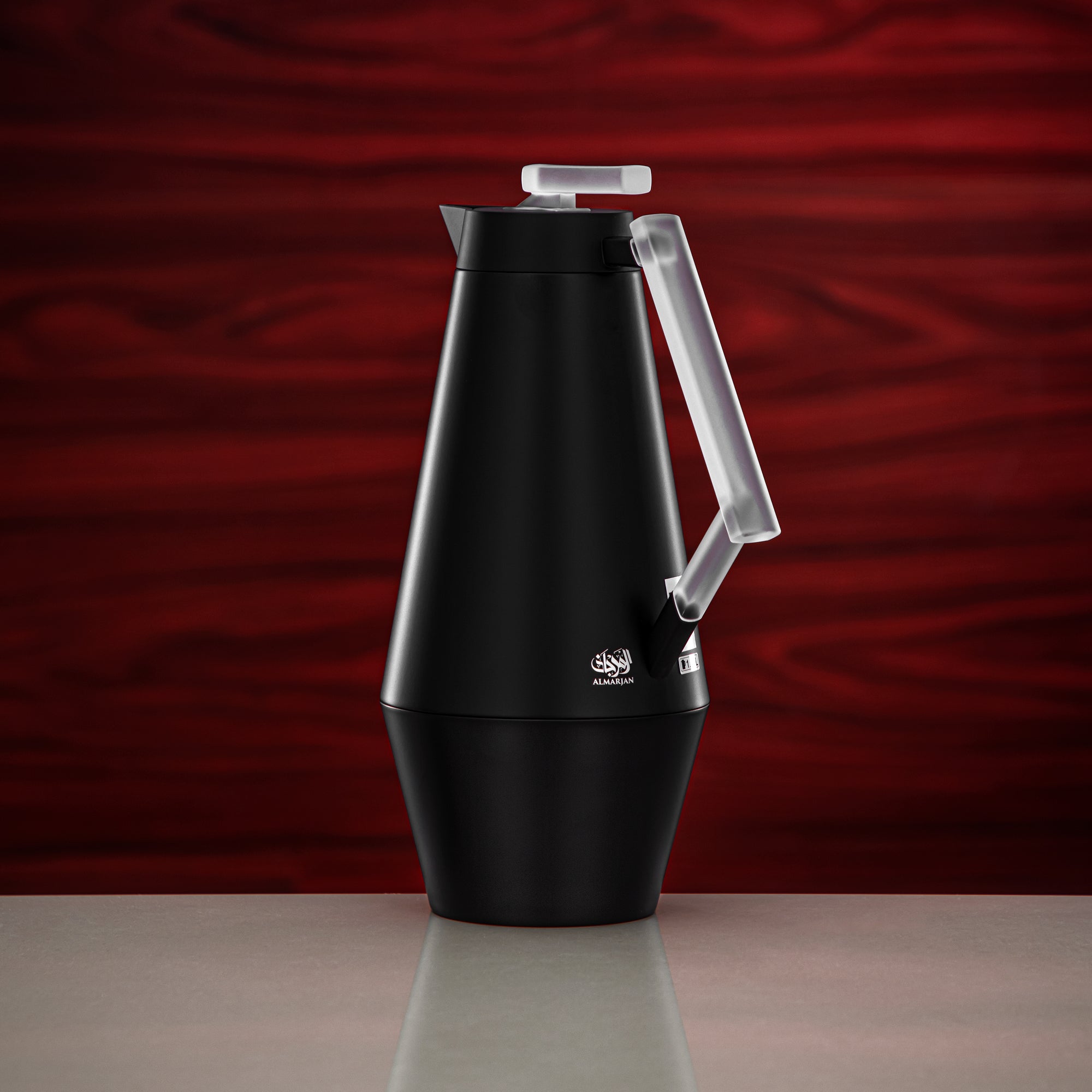 طقم ترامس المرجان 0.7 لتر و1 لتر أسود غير لامع وفروست