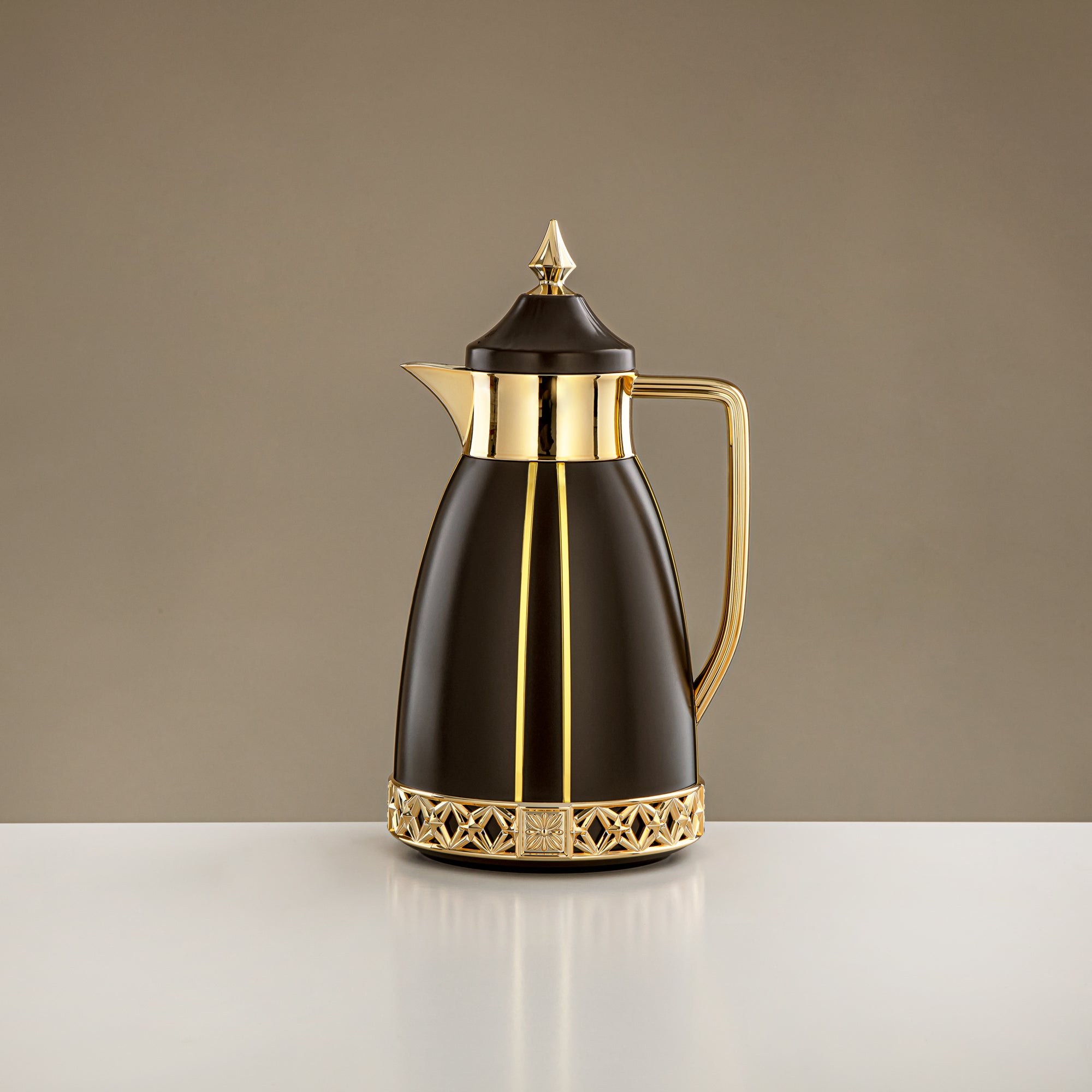 طقم ترامس المرجان مكون من قطعتين مع سلة حمل باللون البني والذهبي - FB208-05 BR/G