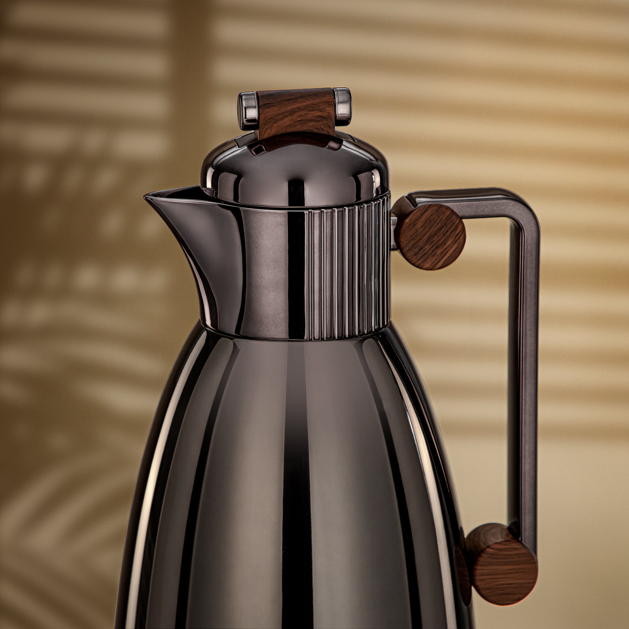 Almarjan Vacuum Flask Set 0.7L & 1L Gun Black & Dark Wood