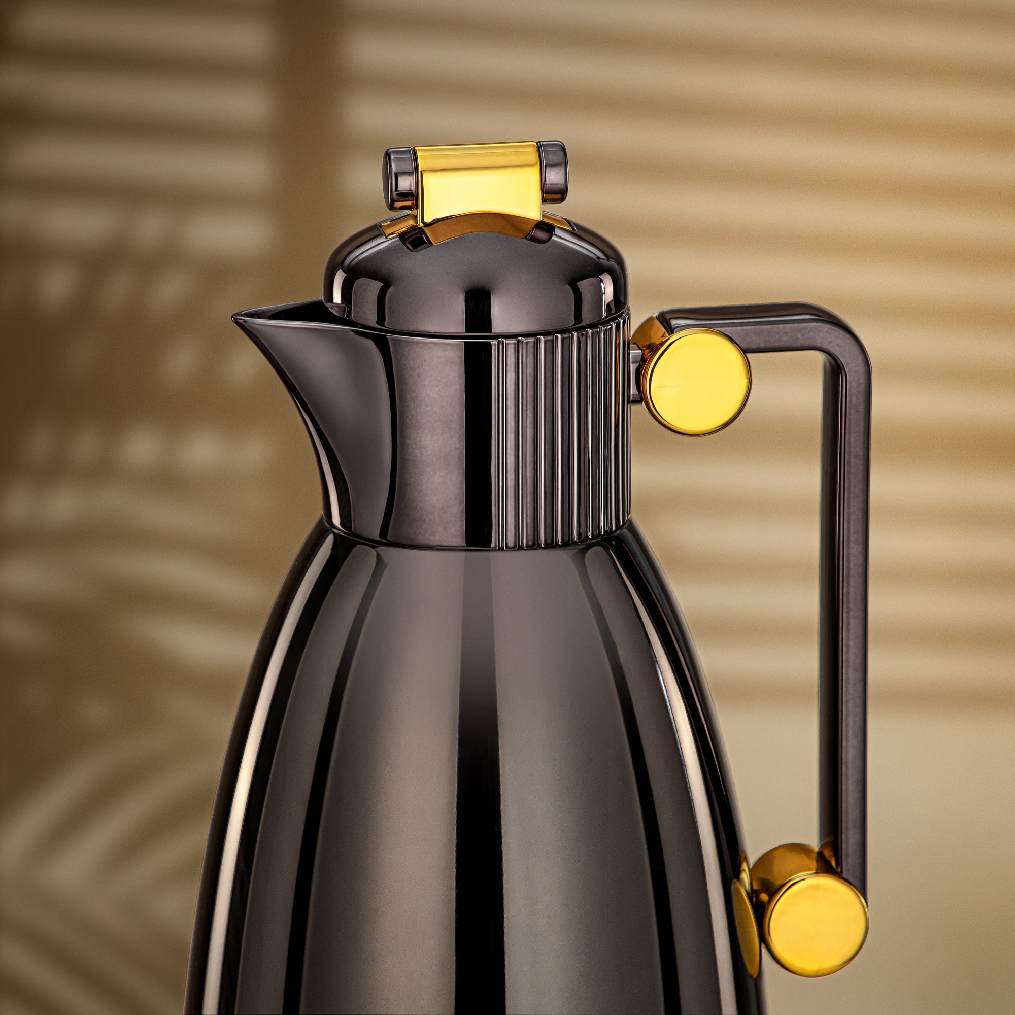 Almarjan Vacuum Flask Set 0.7L & 1L Gun Black & Gold