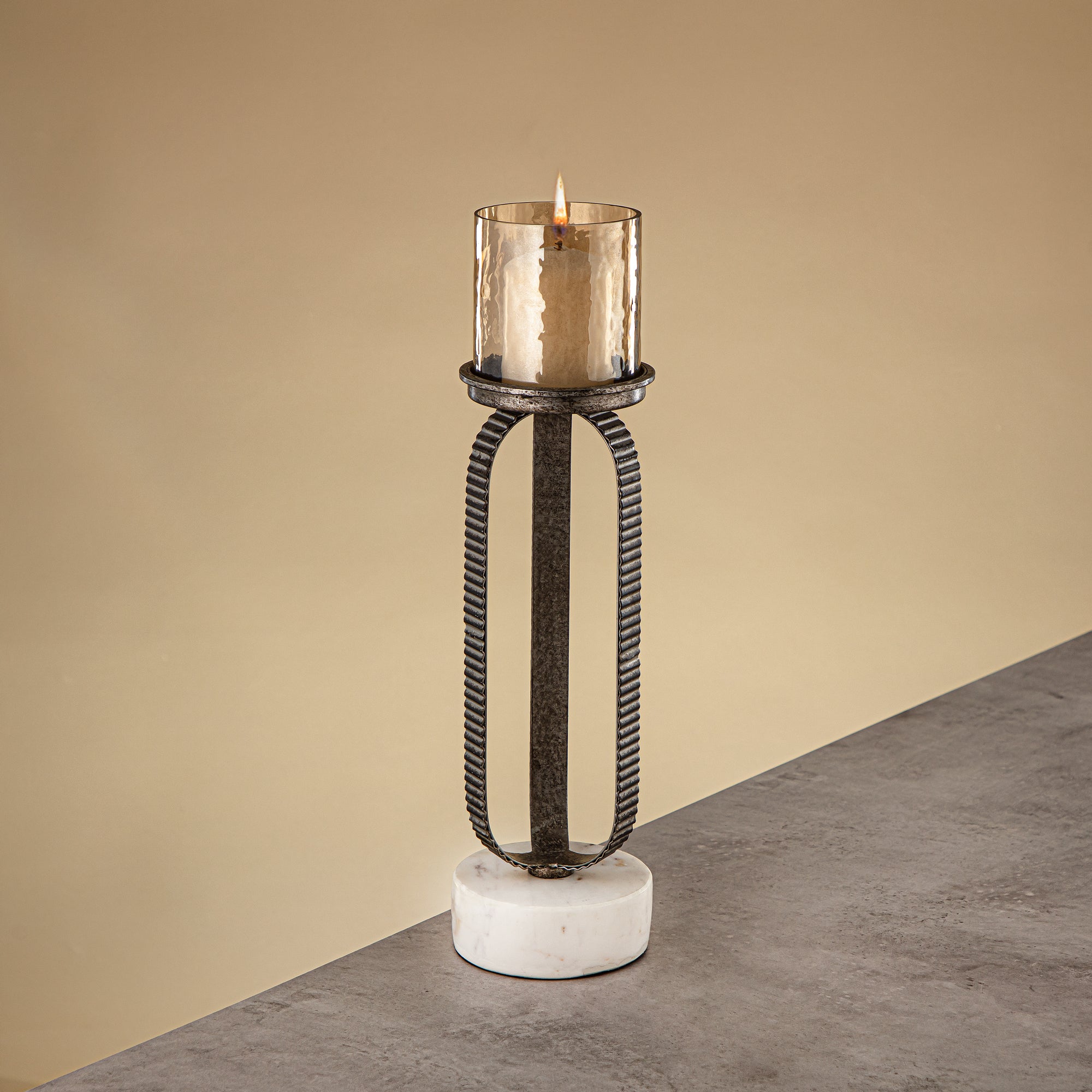 حامل شموع المرجان العمودي 39 سم فضي ريفي