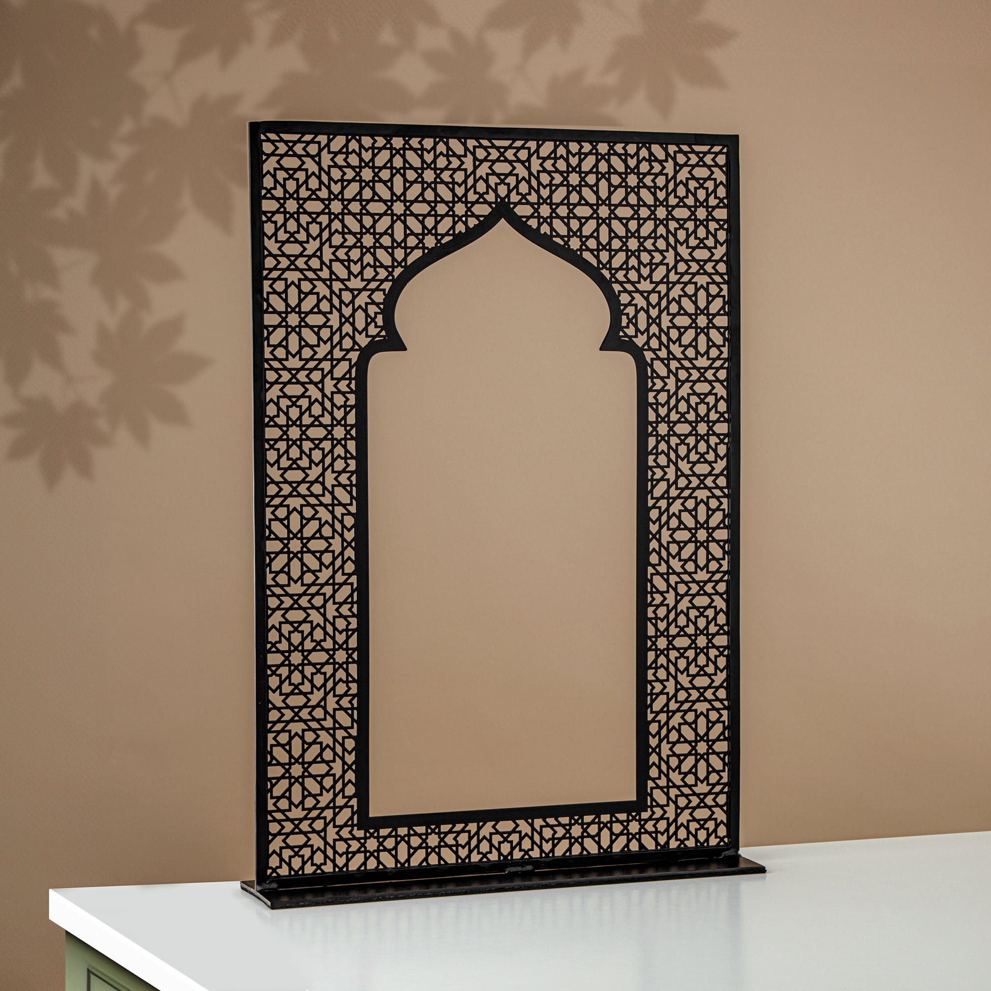 زينة طاولة المرجان، أسود (MD-3036) - زينة رمضان