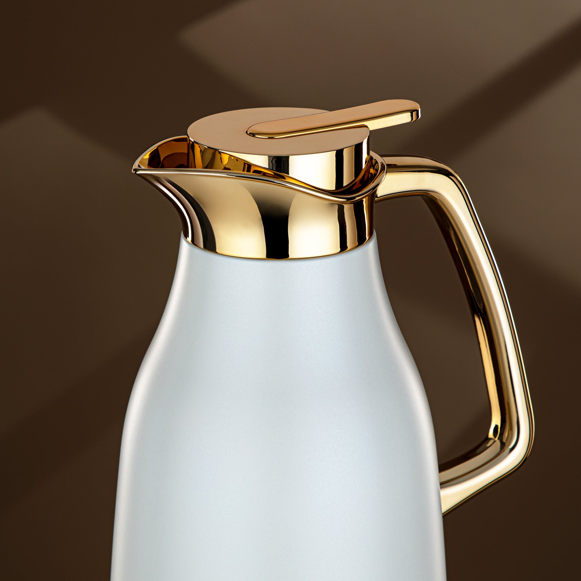 ترمس المرجان سعة 1 لتر باللون الأبيض غير اللامع والذهبي RGC-1000Q330YZC95