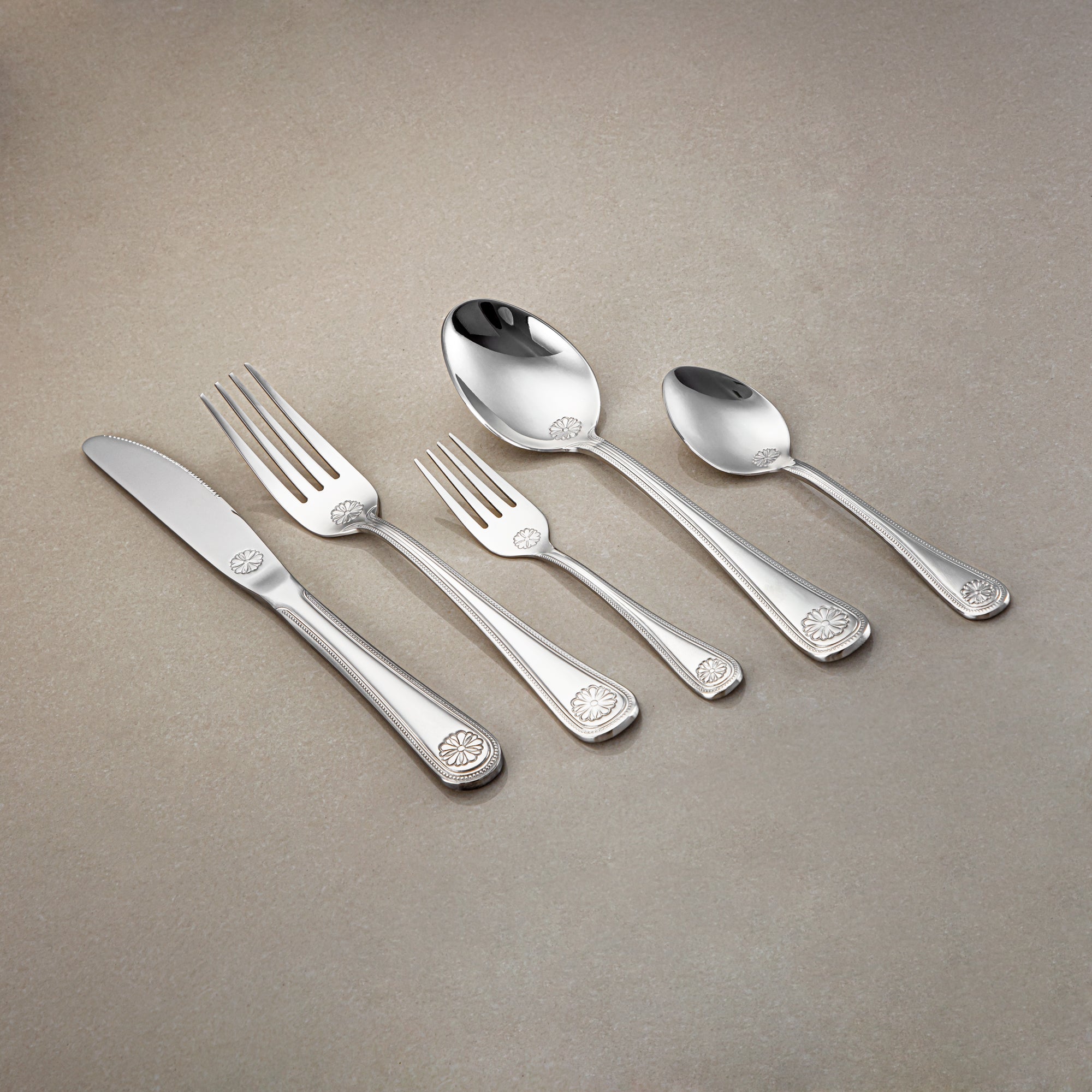 Almarjan Cutlery Set 32 Pieces, Stainless Steel, With Stand, Silver (CUT0010357) Elegant Cutlery Set